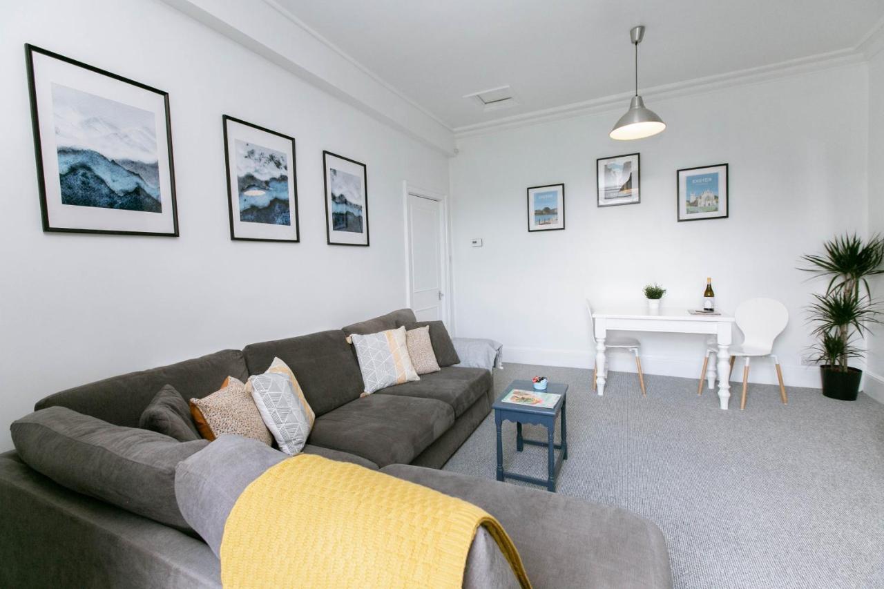 Spacious Apartment, Free Parking, Central Location Near To Uni, Hospital, Town 埃克塞特 外观 照片